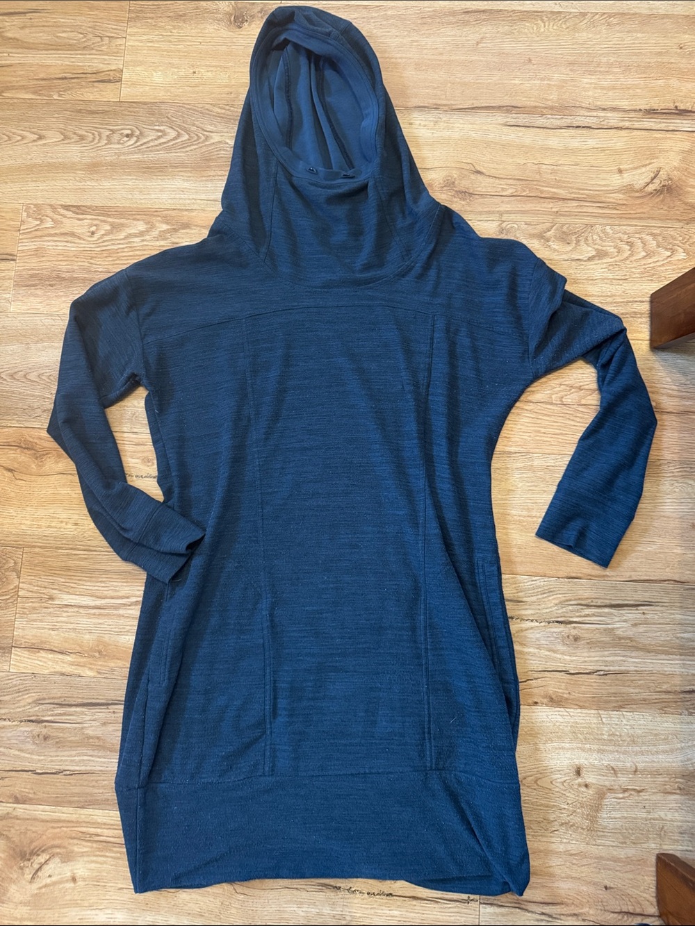 Toad & co stretchy fleecy sweater dress